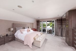 Photo 11- click for photo gallery